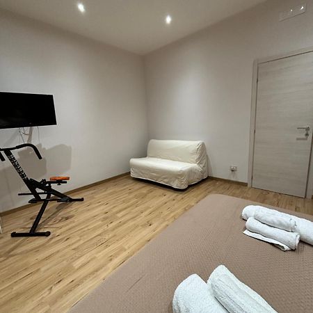 Apartamento Le Rose Di Lu' CTA Exterior foto