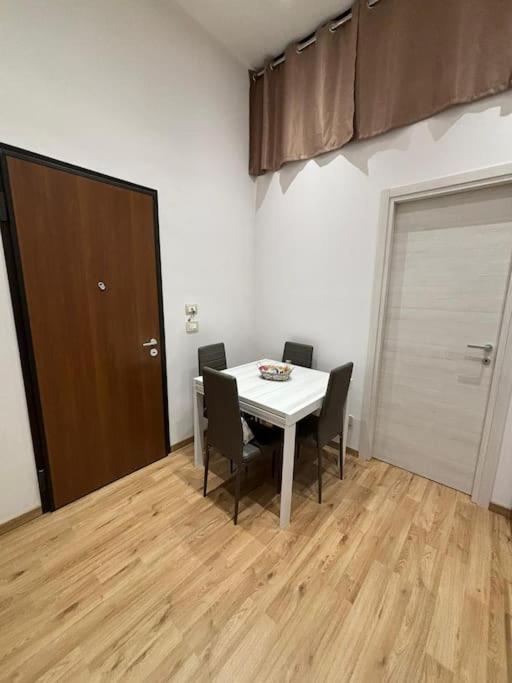 Apartamento Le Rose Di Lu' CTA Exterior foto
