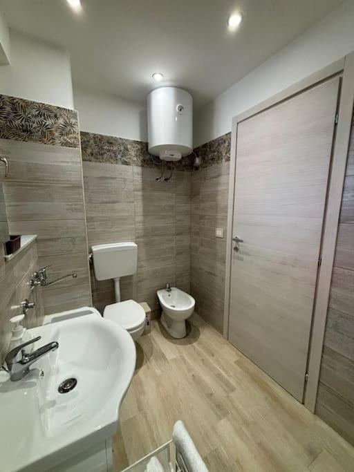 Apartamento Le Rose Di Lu' CTA Exterior foto